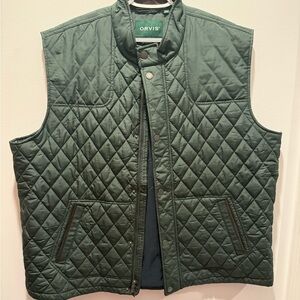 Orvis Quilted Men's Vest in Forest Green